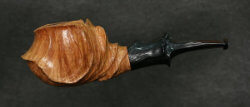 une pipe par Anne Julie