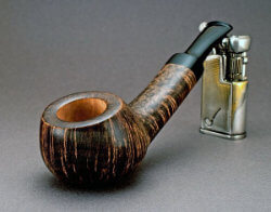 une pipe par Andreï Kadnikov