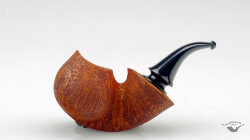 une pipe par Stanislav Kamensky