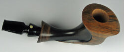 une pipe par Donald Kesling