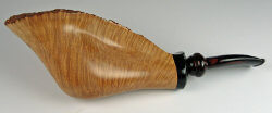 une pipe par Donald Kesling