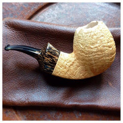 une pipe par Eric Klodt