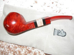 une pipe par Richard Knight