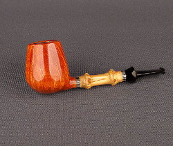 une pipe par Roman Kovalev - Doctor's Pipes