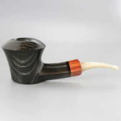 une pipe de Henrik Kroll