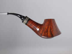 une pipe de Henrik Kroll