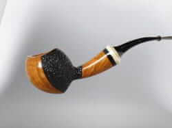 une pipe de Henrik Kroll