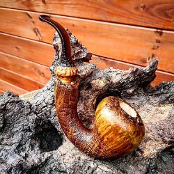 une pipe par Petr Kucera - Pipkin Pipes