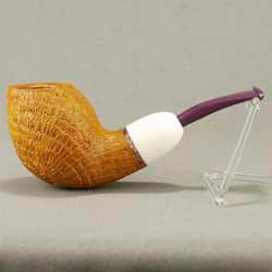 une pipe par Takashi Kunitomo