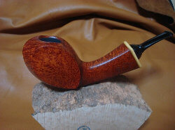 une pipe par Ray Kurusu