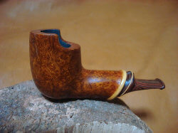 une pipe par Ray Kurusu