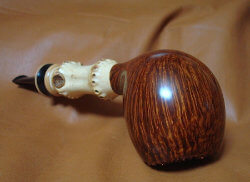 une pipe par Ray Kurusu