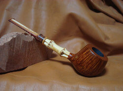 une pipe par Ray Kurusu