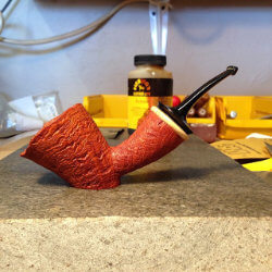 une pipe de Tyler Lane