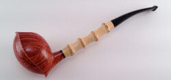 une pipe de Tyler Lane