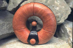 une pipe par Ludwig Lorenz