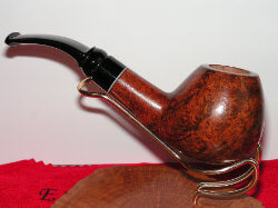 une pipe par Enrico Marola - Enricoro Pipes