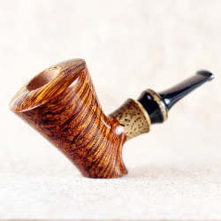 une pipe par Dimitry Miscoi - Miscoi Pipes