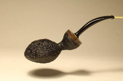 une pipe de Yorgos Mitakidis