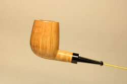 une pipe par Yorgos Mitakidis