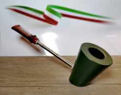 une pipe par Simone Morri - Job Pipe
