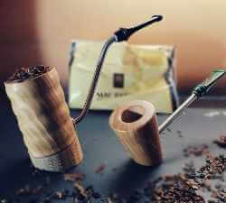 une pipe par Simone Morri - Job Pipe