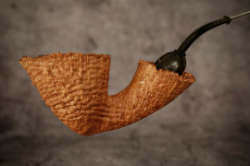 une pipe de Satoshi Naito