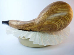 une pipe par Abi Natur - Canaan Pipes