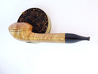 une pipe d'Abi Natur, Canaan Pipes