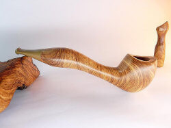 une pipe par Abi Natur - Canaan Pipes