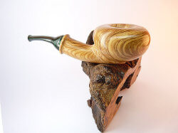 une pipe d'Abi Natur, Canaan Pipes