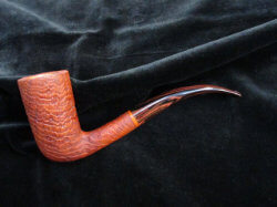 une pipe par Dave Neeb - Mkelaw Pipes