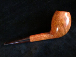 une pipe par Dave Neeb - Mkelaw Pipes