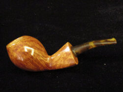 une pipe par Dave Neeb - Mkelaw Pipes
