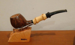 une pipe par Dzung Nguyen