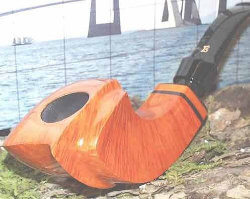 une pipe par Karl Erik Ottendahl