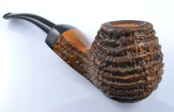 une pipe par Andrzej Piontek - Mimoto