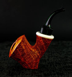 une pipe par Oleksiy Plashkov