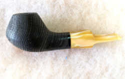 une pipe par Ron Smith - Ranz Freehands