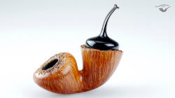 une pipe par Michail Revyagin