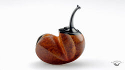 une pipe par Michail Revyagin