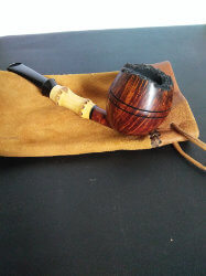 une pipe par Wandi Riyadi