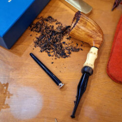 une pipe par Reza Alizad Sane - Rizza Pipes