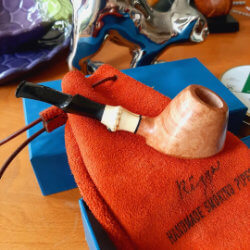 une pipe par Reza Alizad Sane - Rizza Pipes