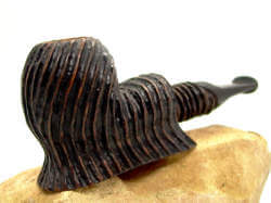 une pipe par John Ross - JR Pipes