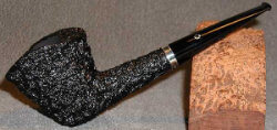 une pipe par Larry Roush