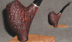 une pipe par Larry Roush