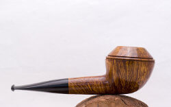 une pipe par Alexander Saharov
