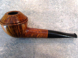 une pipe par Alexander Saharov