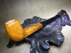 une pipe de Dmitriy Semionov